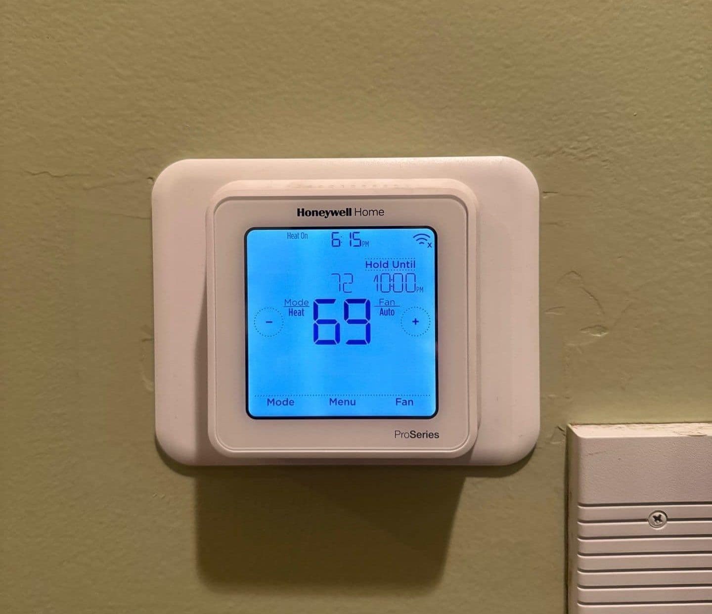 Honeywell smart thermostat on Heat mode